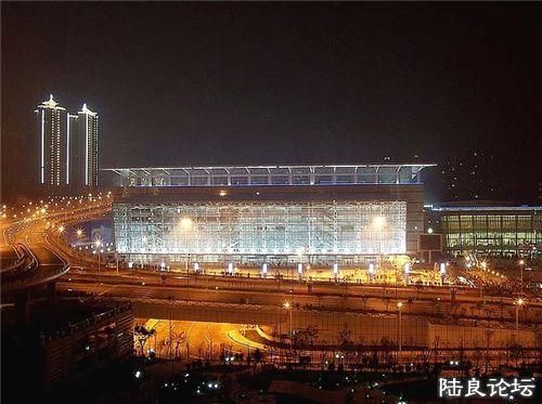 ��չ����