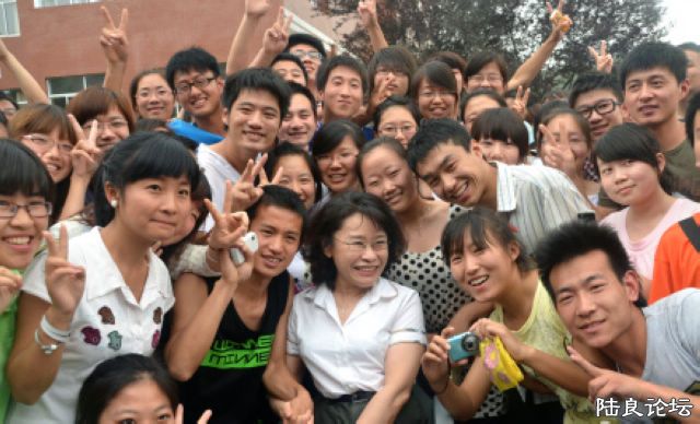 ���Ǻ�����һ��