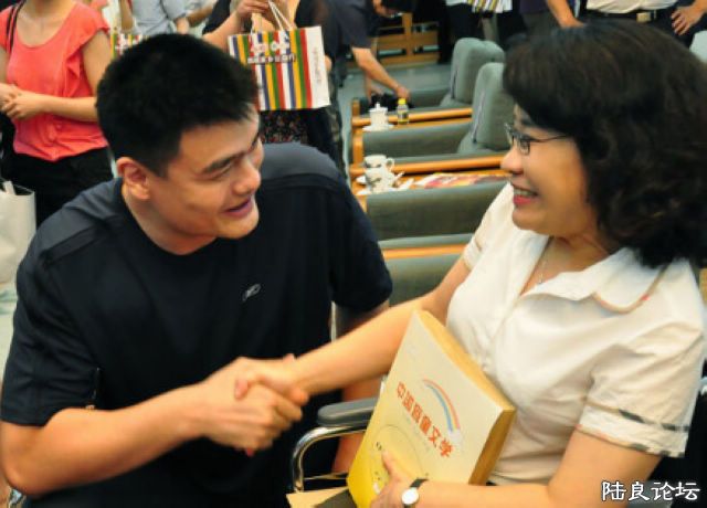 Ҧ����������Ƭ