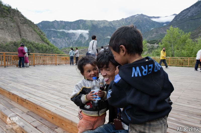 ����С���Ѻ͵���