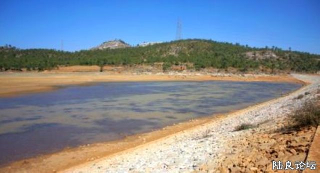 ��ɽˮ��ˮλ�½�