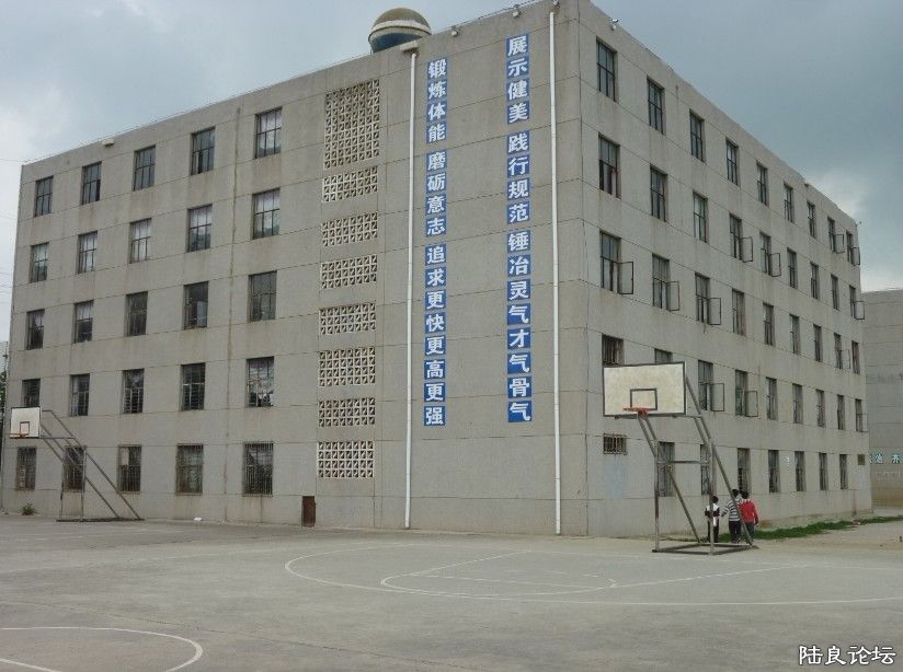 Ů������