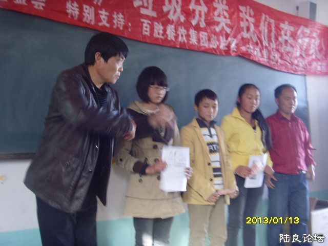 ������ʿ�İ���Ǯ