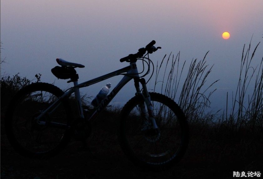 ��������ɽ (2).jpg