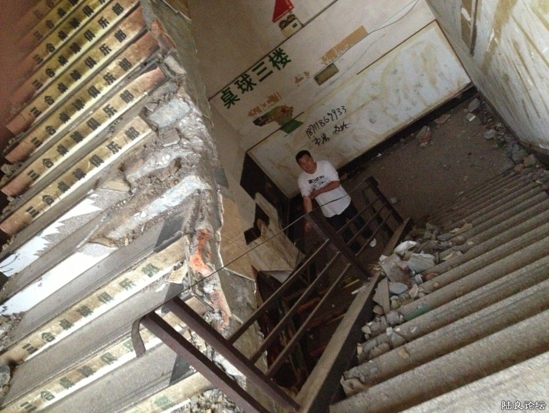 �����ж����˵�����