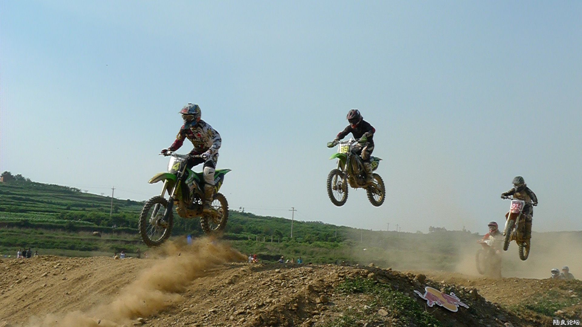 ���Ħ�г�ԽҰ����