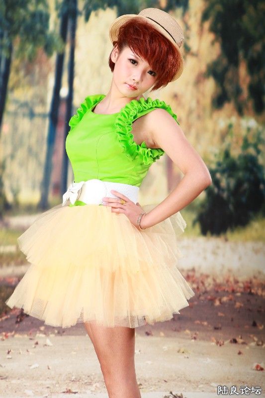 �����ֺ�����������ɫ