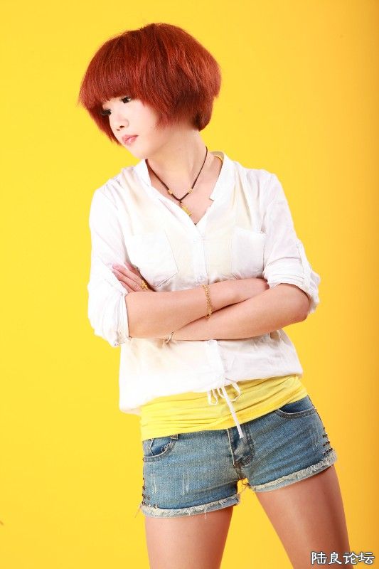 ͷ���ճ���ɫ