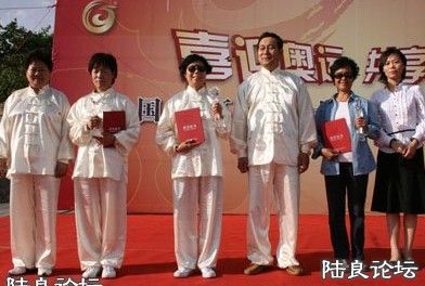 ��Ϊ���ϰ�