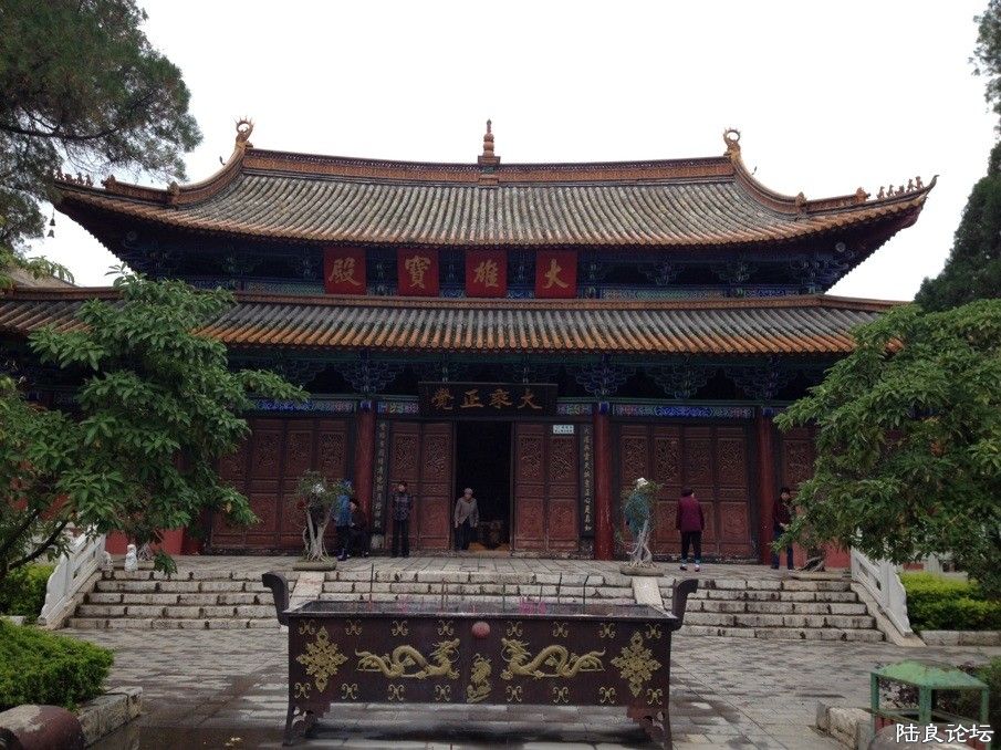 ���۱���