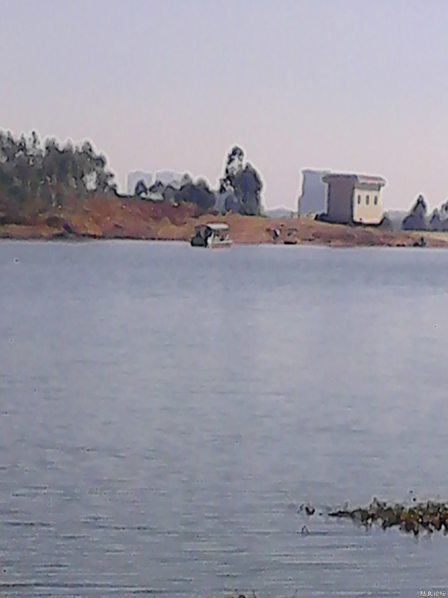 ͬһ�죬���ǵ���ͧ����һ���¿��������ľ���������ˮ����ҵ