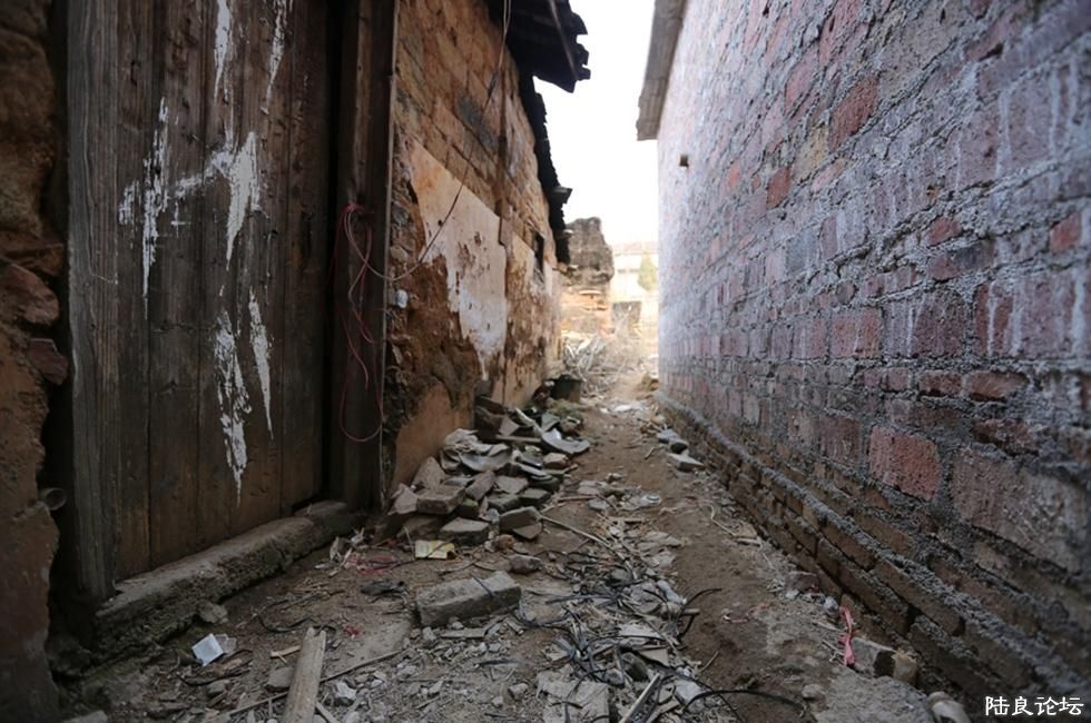 2013��9��17�գ��������뿪������������������ĵڶ���ű��ھӷ��֣����ھ�˵������������ǰһ�죬���˾� ...