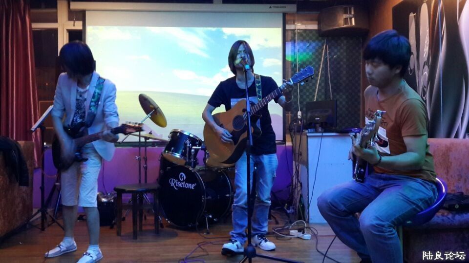 ����פ��