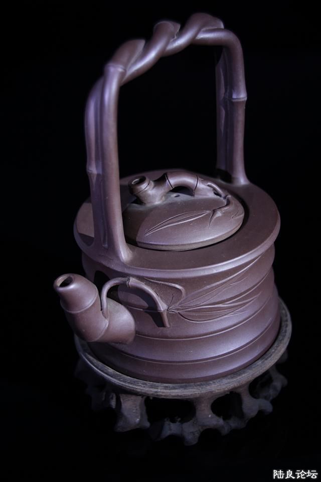 ��ɰ������