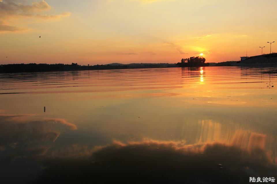 ����ӳ����