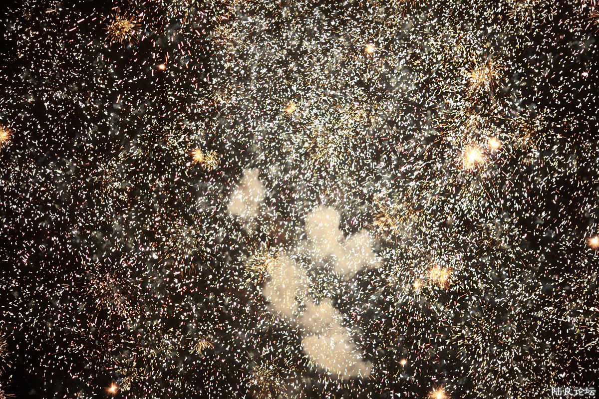 ���г��ѻ�2014��� (24).jpg