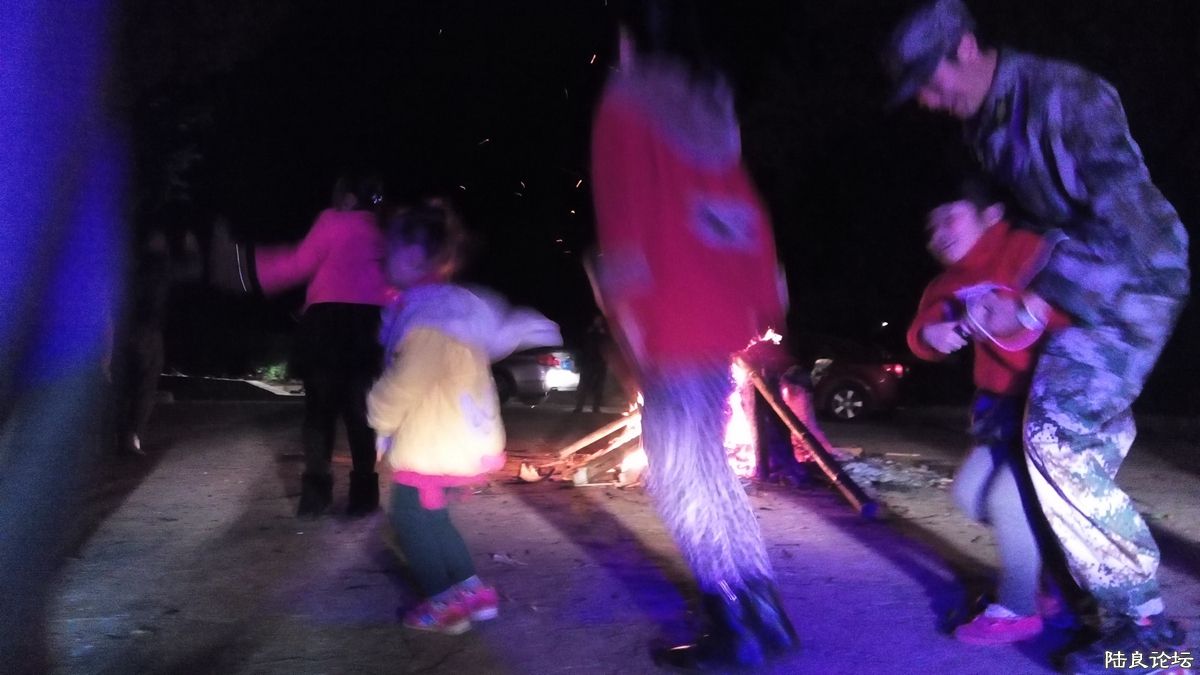 ���г��ѻ�2014��� (31).jpg