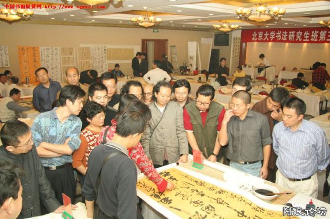 ����������չ