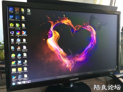 ����S22D300NY 21.5�糬������Һ����ʾ��