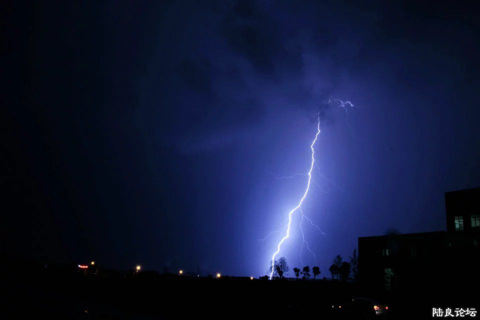 һСʱǰ�ľ���