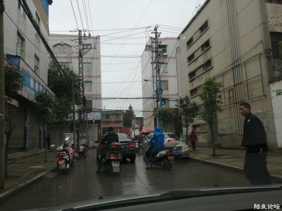 �綯����ͣ�ҷ�