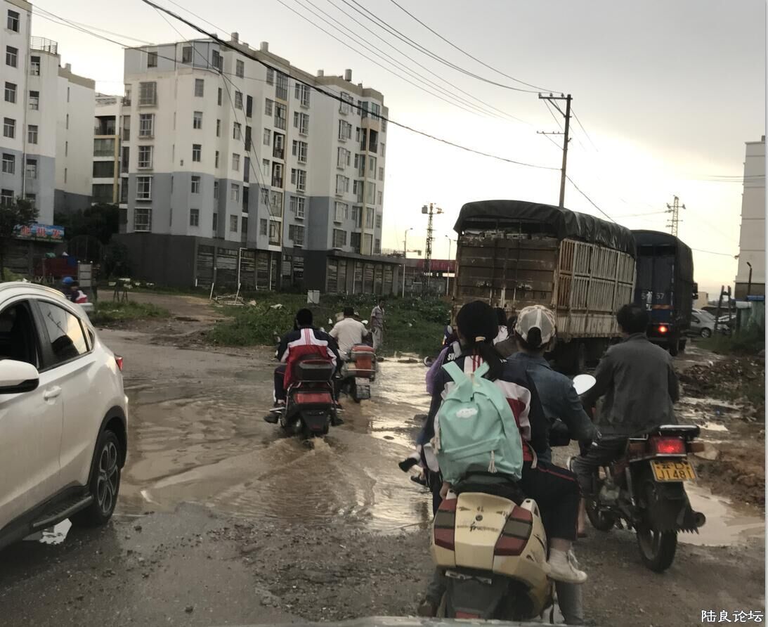 QQͼƬ20170904132346 - ����.jpg