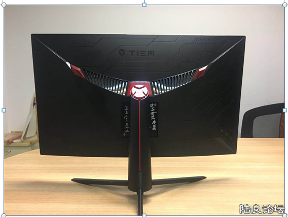 ��Ļ32��3K 144HZ.jpg