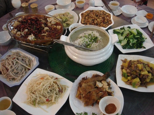 ����30˦����ҹ�����������Ͻ֣����˿������ڵĻ�