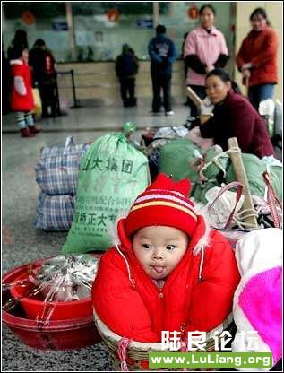 ����ı�¨��1��25�գ��ɶ��ĳ�;����վ