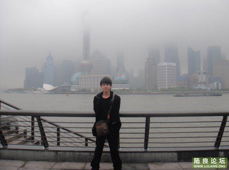 �Һ�����Ƕ������鿩