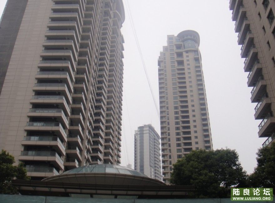 �����ľ޹��¥��