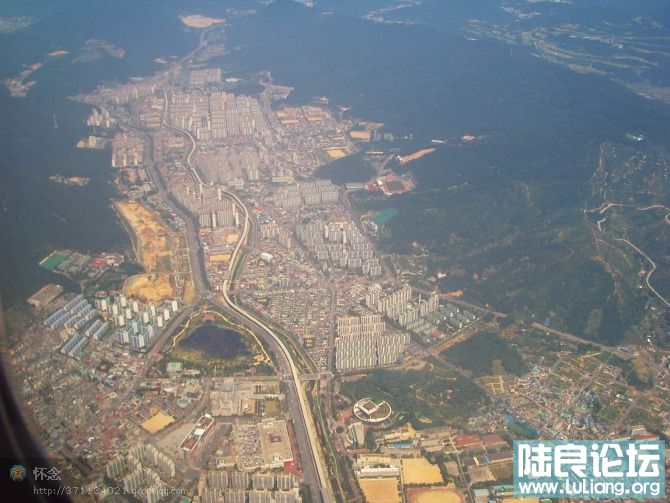 �ɻ����ĸ�ɽ