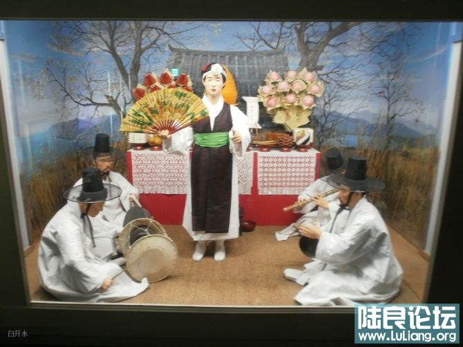 �����Ŵ�����