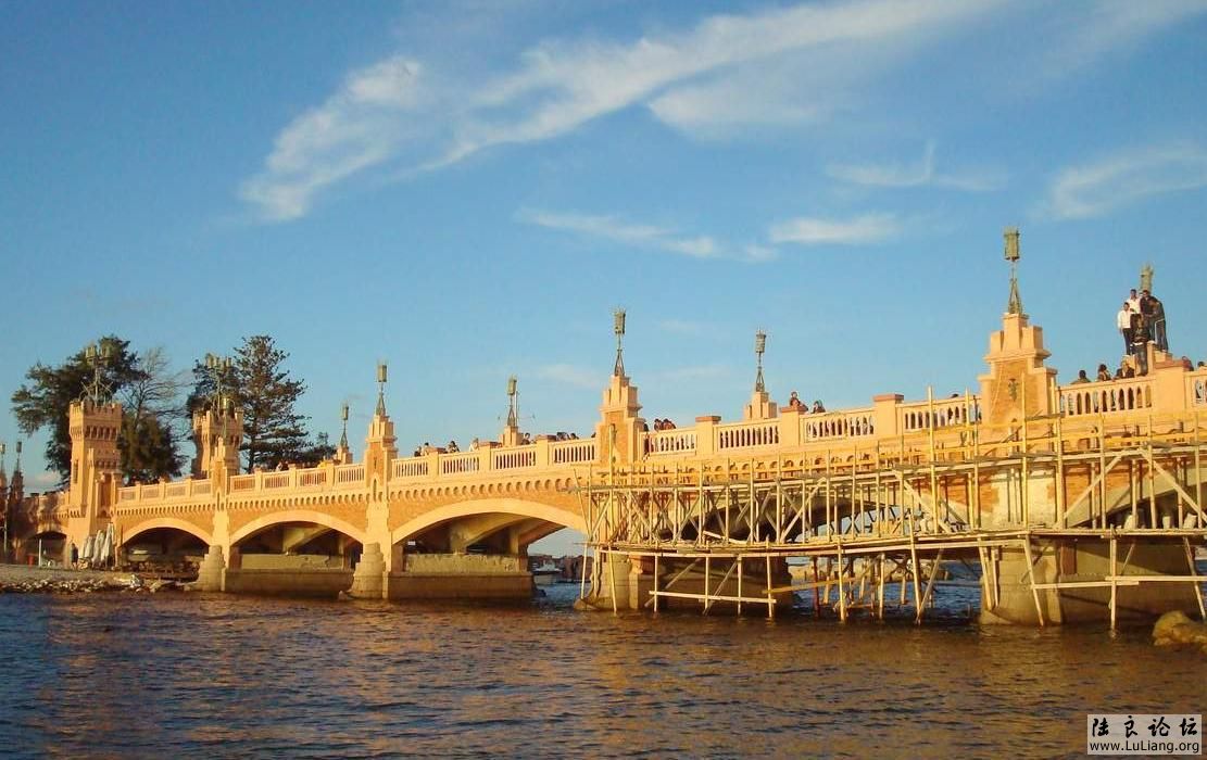 ���к�-����ɽ׿