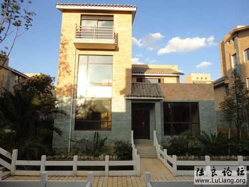 ½��ˮľ����